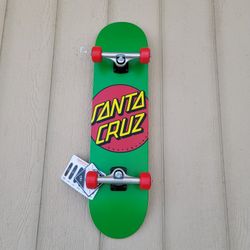 SANTA CRUZ SKATEBOARD SIZE 7.80 