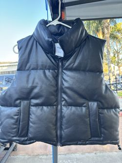 Hollister Puffer Vest 
