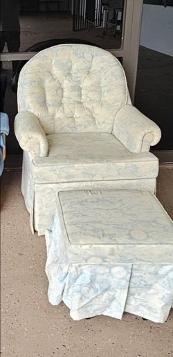Rocking chair
