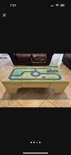 Play table
