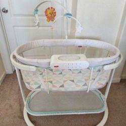 Fisher-Price Soothing Motions Bassinet, Windmill
