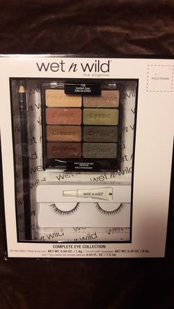 NEW set of eyeshadows, eyeliner, and lashes.