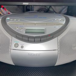 Sony  CFD-S350 CD Radio Cassette Boombox