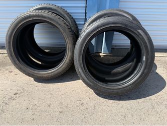 Goodyear 285x45r22