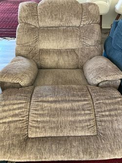Big recliner chair
