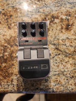 Line 6 Uber Metal Distortion Guitar Pedal.