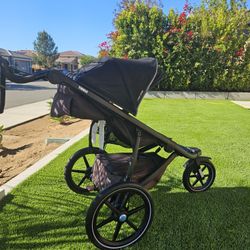 Thule Jogging Stroller