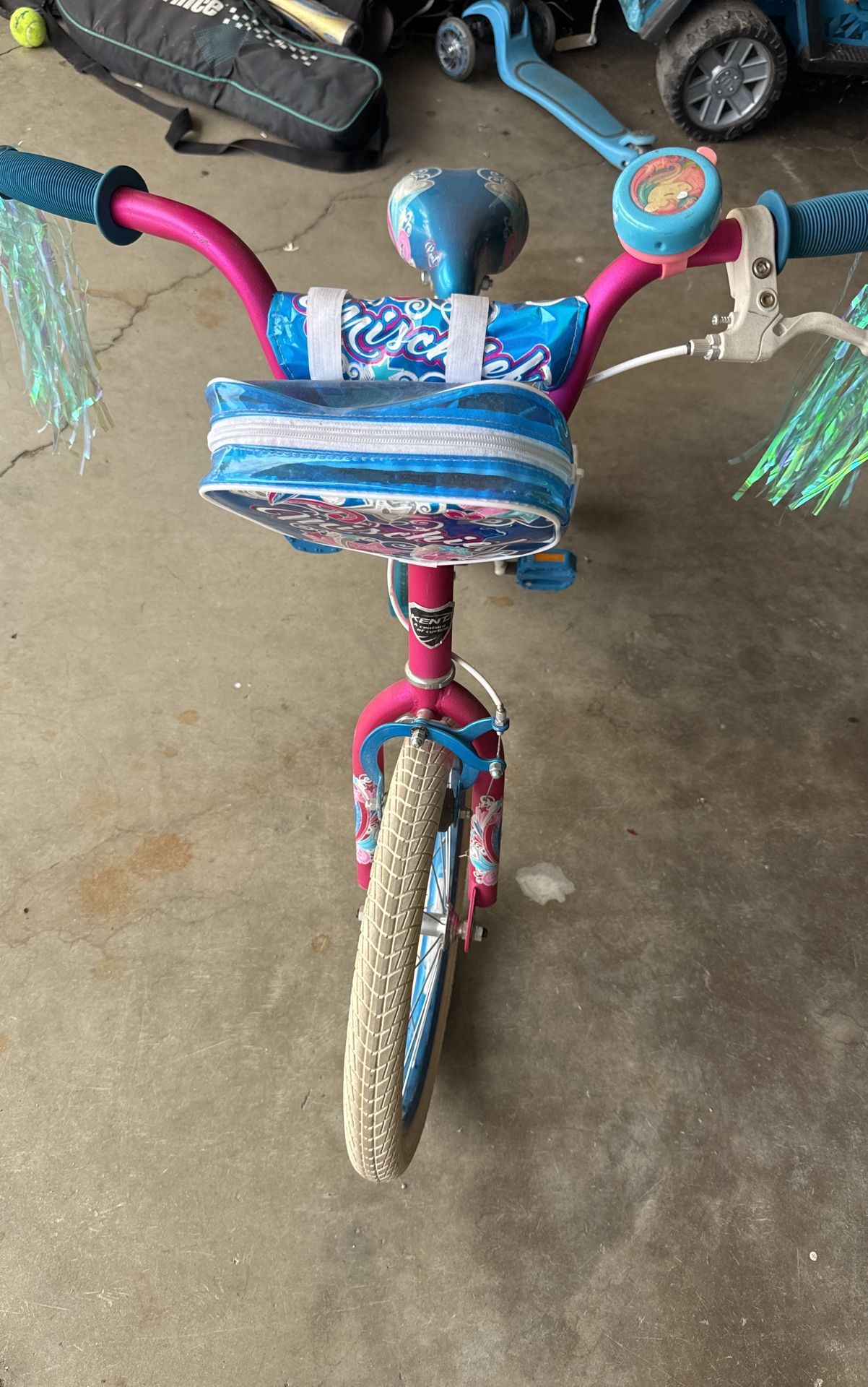 18 Inch Girls Pink Mischief Bike With Training Wheels