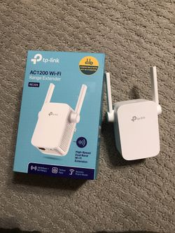 Brand new ac1200 wifi range extender