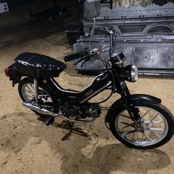 MOTO CLASICA 1985 NEED CLEAN CARBURADOR AND TANK