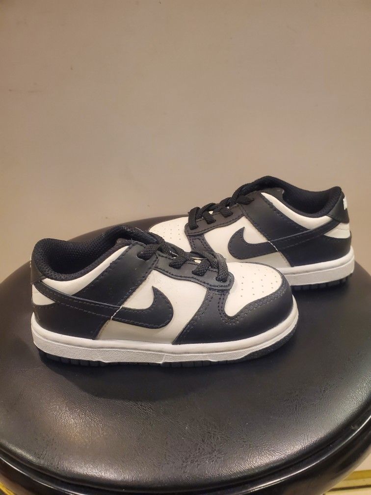 Nike Dunk Low TODDLER SIZE 8C