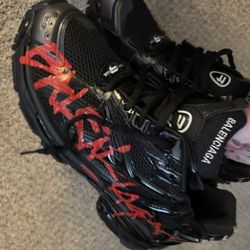 Balenciaga Runners Graffiti Men’s Used Size 12 Black And Red