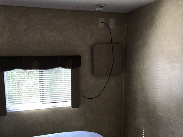 2009 Dutchman Rainier Travel Trailer 26ft One super SLIDE ...
