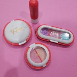 Fake Make-up 