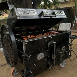 Santa Maria & Smoker Combined - Hybrid - Grill - Smoker - BBQ - Barbecue  