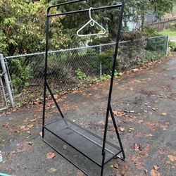 Black Metal Coat Hanger 