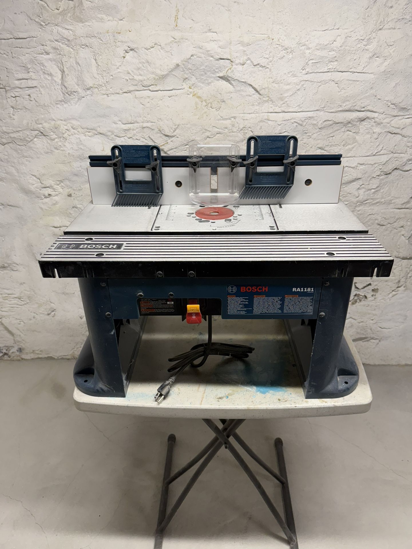 Bosch Benchtop Router Table RA1181