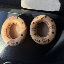 beats studio 3 Ear muffs (MCM)