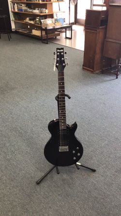 Ibanez Ibanez Gio Electric Guitar Black Little Fret Wear Good Condition