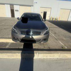 2010 Infiniti G37S