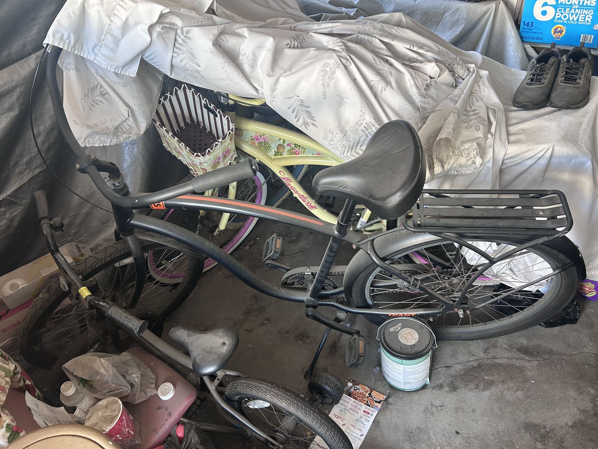 Giant Beach Cruiser