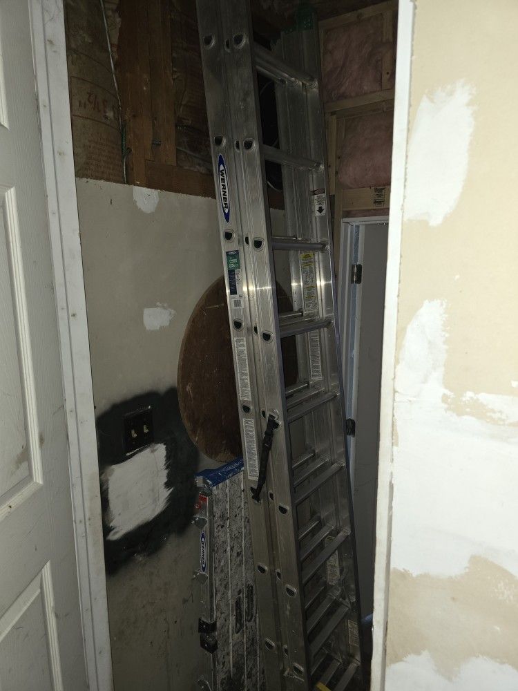24 Foot 3 Tier Ladder.