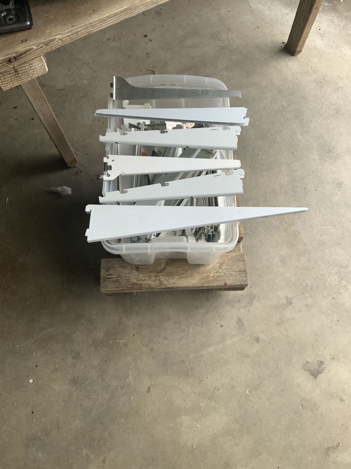 Miscellaneous Type Of Shelf Brackets.