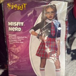 Costume