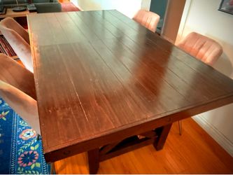 Dining room table and 4 chairs
