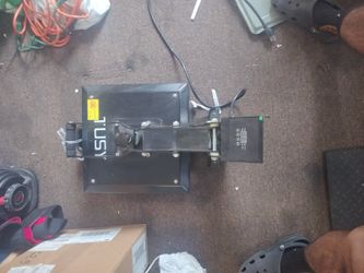 TUSY 15x15 inch clamshell heat press machine.