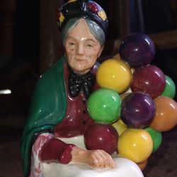 The Old Balloon Seller 