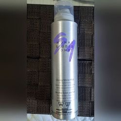 Monat Glossy Shine Mist