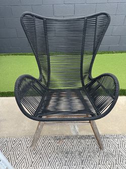Black Rope Wingback Outdoor Lounge Chair