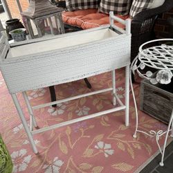 White Wicker Fern Stand-Flower Box & Plant Stand