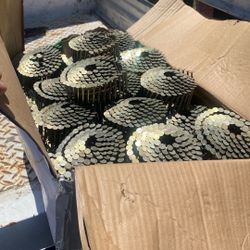 Roofing Nails 