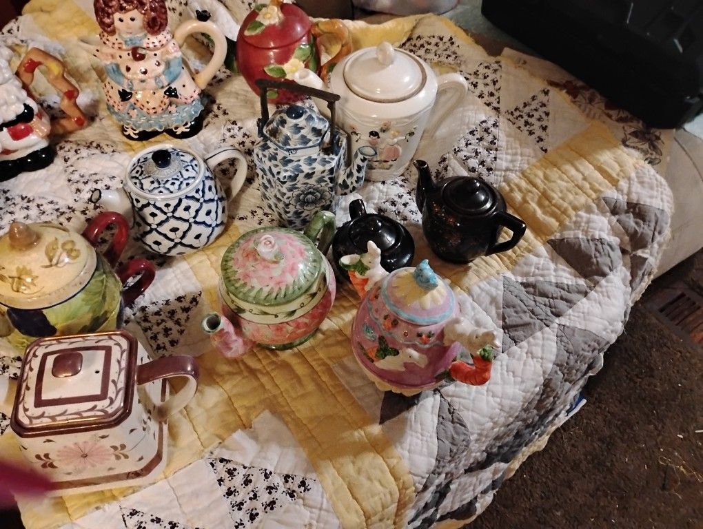 Vintage Teapot Collection