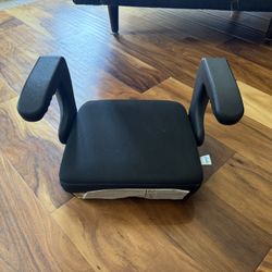 Clek Ozzi  Booster Seat 