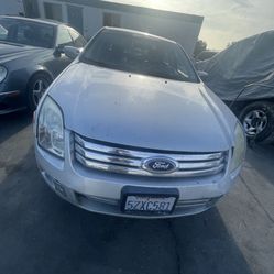 Parting Out 2006 Ford Fusion Parts
