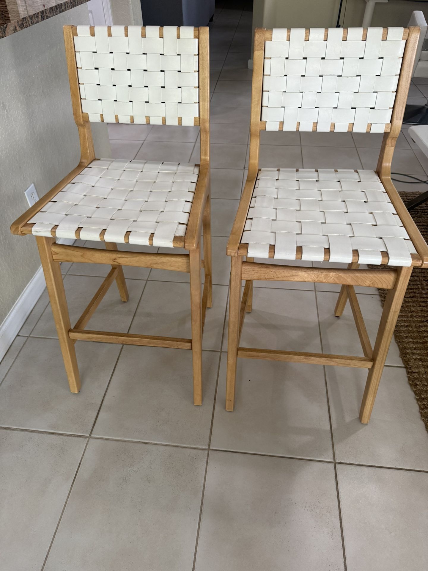 Bar Stools 