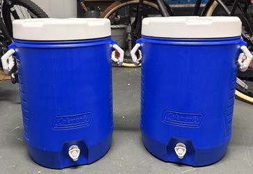 Coleman 5 gallon beverage cooler - I do not reply to- “is this still available”