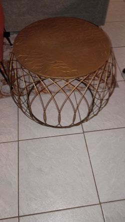 Metal basket/table