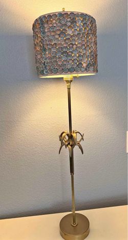 Table lamp
