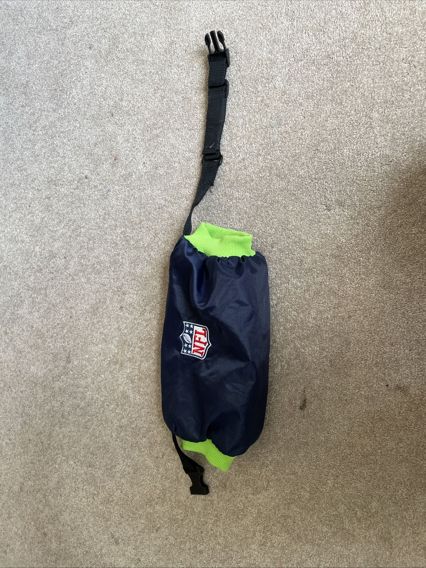 Seattle Seahawks Handwarmer Very Soft and Comfy and Fanatic Gear