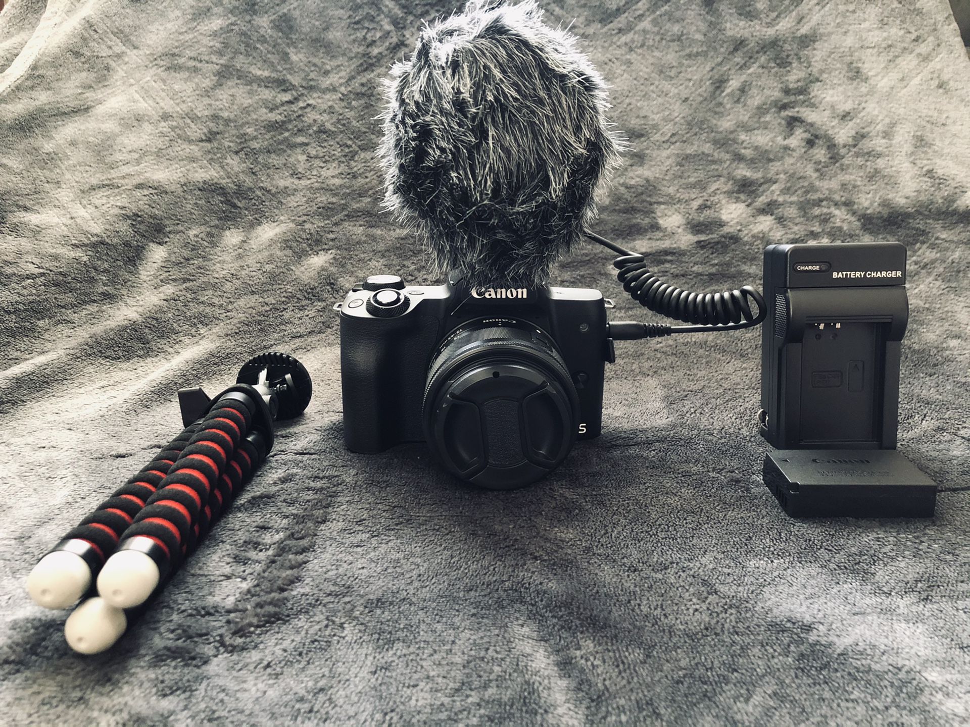 Canon M50 vlog kit