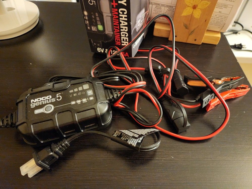 Noco Genius 5 Opened Box
