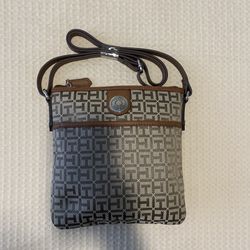 NEW Hilfiger crossbody purse & cardholder