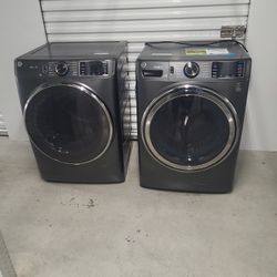 2025 Washer and Dryer Set