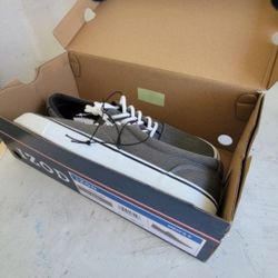 Men's Casual Izod Shoes Size 9