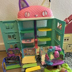 Gabby dollhouse Collection 