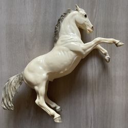 Vintage 60s Breyer Glossy Alabaster Fighting Stallion King Model Horse